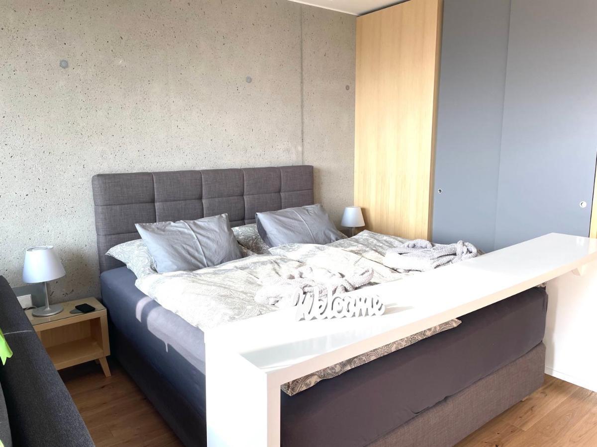 *Brandnew* Modernes Apartment In Den Weinbergen Mit Pool Und Sauna Spielfeld Exterior foto